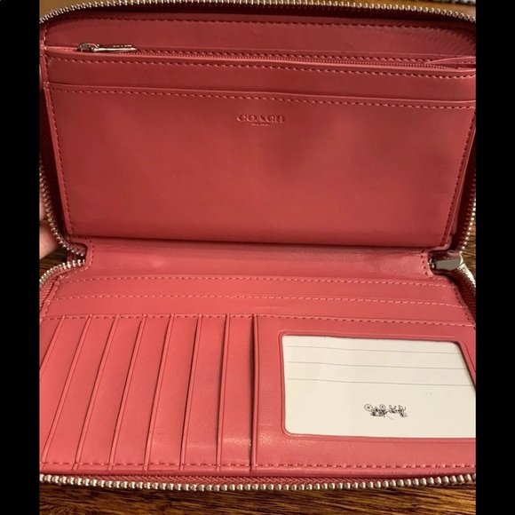 SOLD🦩🦩 - Picture 8 of 12